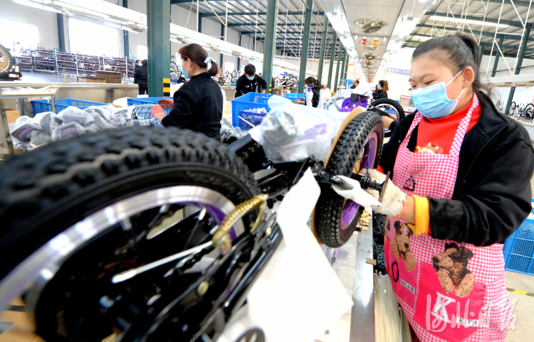 河北廣宗 自行車童車企業生產忙
